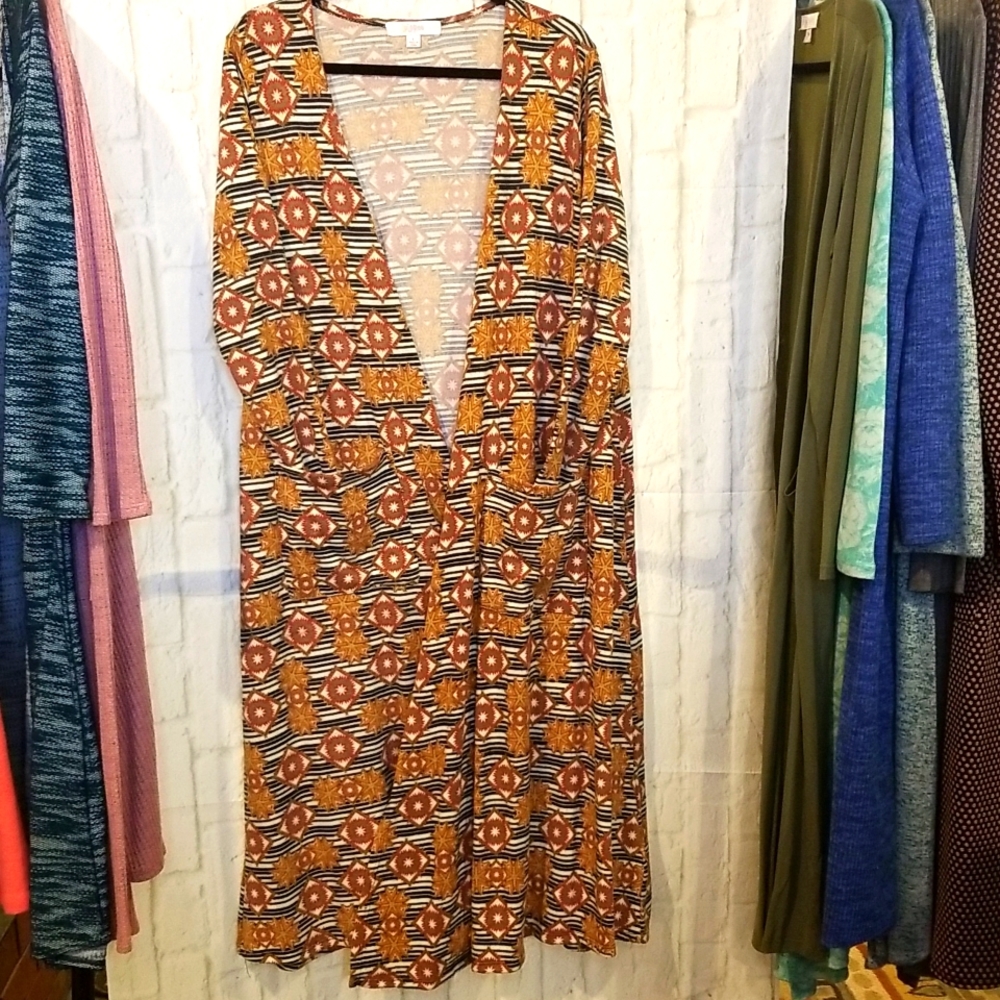 LuLaroe Cardigan/Sweater - Duster Length